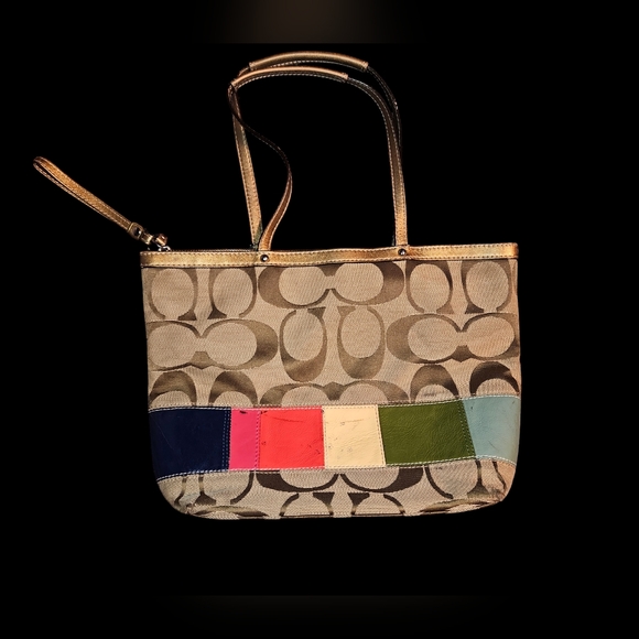 Authentic Coach Legacy Tote - Picture 4 of 7